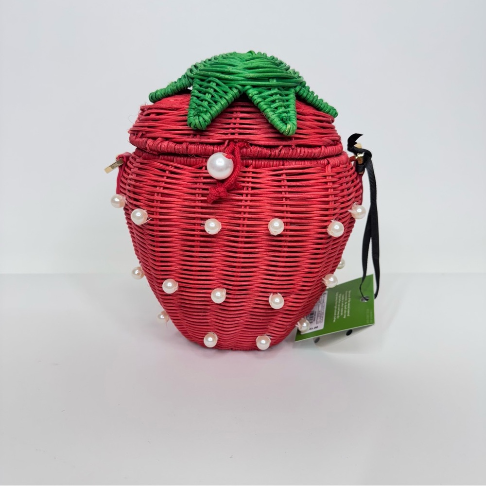 Kate Spade x Target Pearl Embellished Strawberry Wicker Bucket Bag Nwt Handbag - Picture 4 of 15